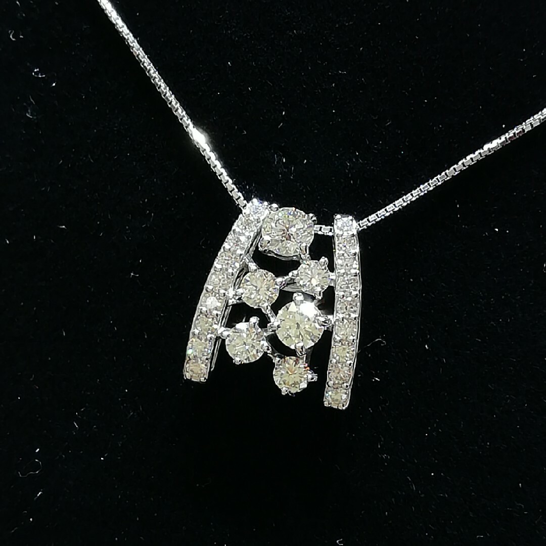 Pt950✨ロシアンダイヤ0.80ct✨キラキラペンダントヘッド✨QVC商品✨