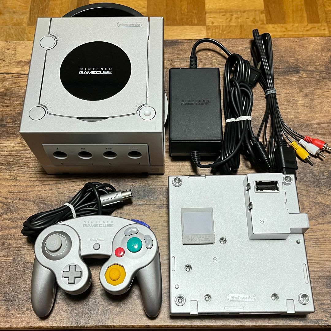 ゲームキューブ GAMECUBE 本体 ゲームボーイプレーヤー 動作品-