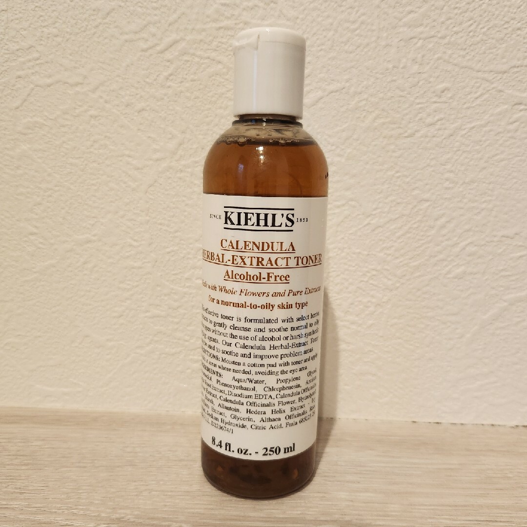 Kiehl's(キールズ)のKiehl's🌻カンデュラトナー250ml コスメ/美容のスキンケア/基礎化粧品(化粧水/ローション)の商品写真