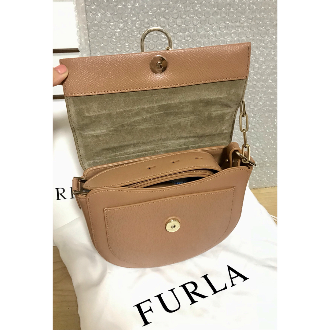 フルラ FURLA ショルダーバッグ ブラウン系