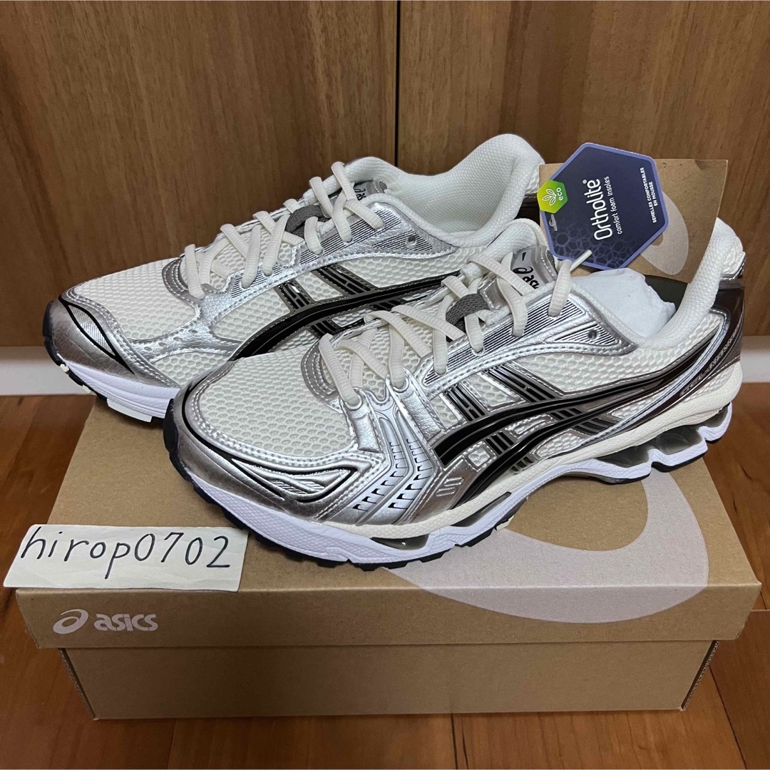 asics(アシックス)のASICS GEL-KAYANO 14 アシックス ゲルカヤノ 26.0cm メンズの靴/シューズ(スニーカー)の商品写真