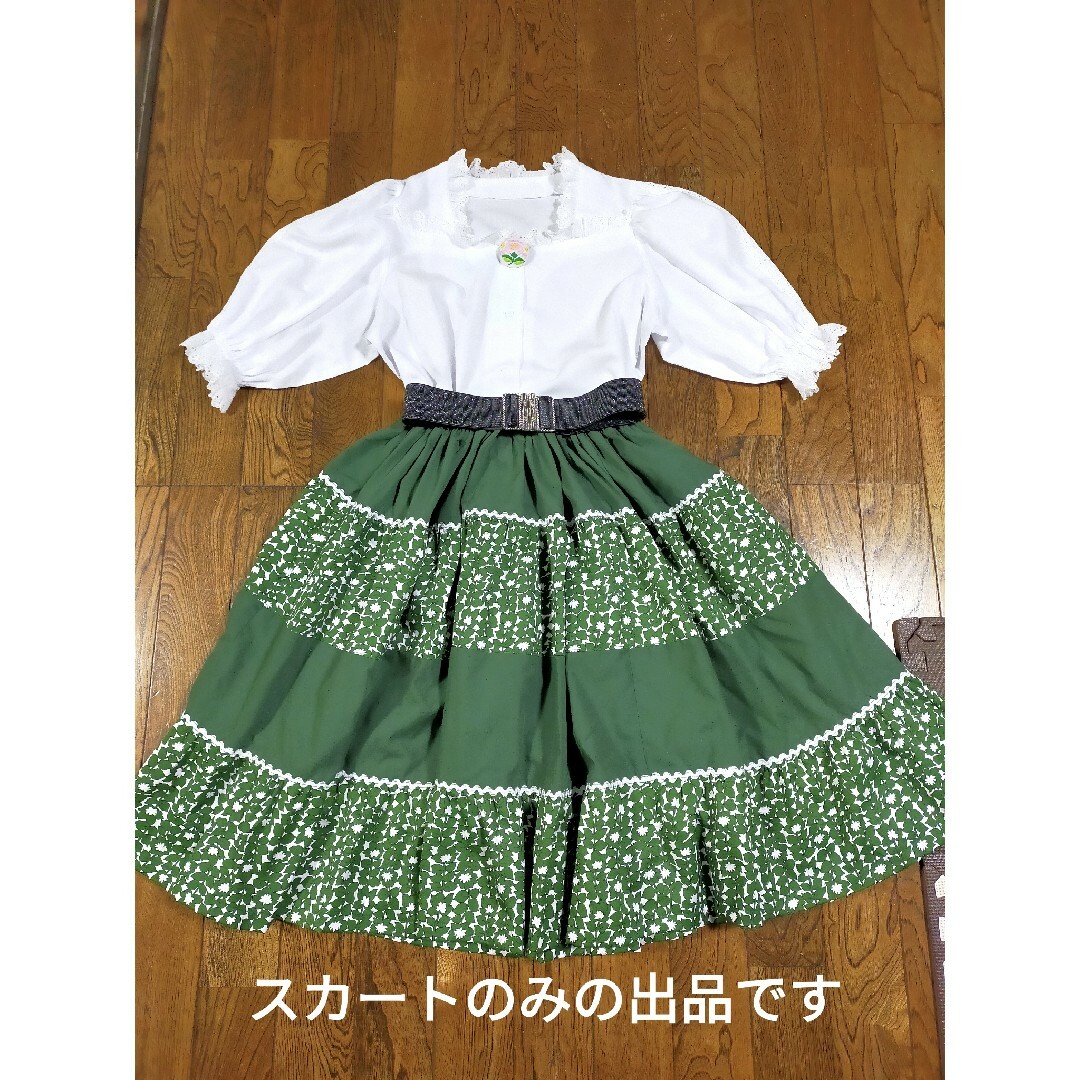 フォークダンススカート　ハンドメイド新品　フリーサイズ　グリーン