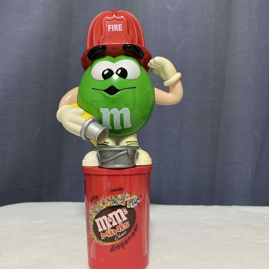 M&M - m&m's エムアンドエムズ ディスペンサーの通販 by ひろ M&M - m&m's エムアンドエムズ ディスペンサーの通販 by ひろ