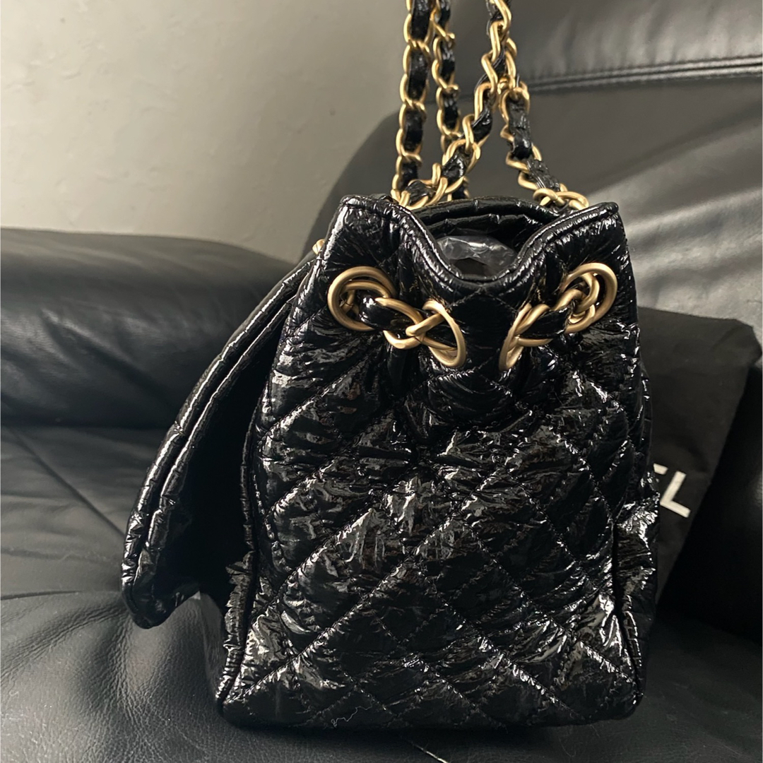 極美品　CHANEL パテントレザー　ダブルチェーン　ショルダーバッグ