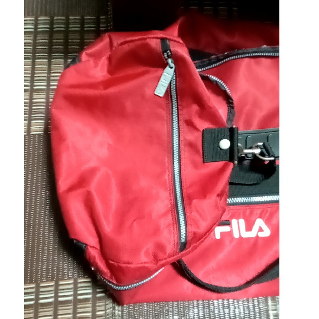 FILA 大型　ドラムバック メンズのバッグ(ドラムバッグ)の商品写真