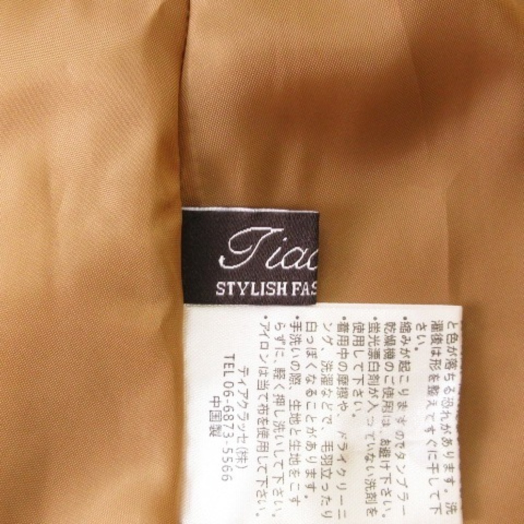 Tiaclasse(ティアクラッセ)のティアクラッセ 良品 タック ティアード ワンピース 半袖 ロング 茶系 XL レディースのワンピース(ロングワンピース/マキシワンピース)の商品写真