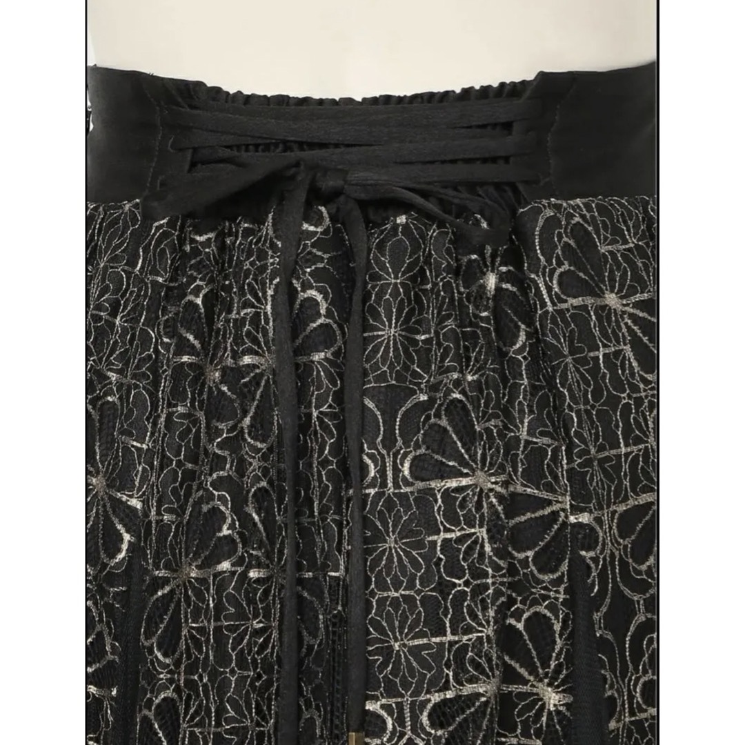 Lily Brown(リリーブラウン)のLily Brown リリーブラウン　切り替えチュールレーススカート レディースのスカート(ロングスカート)の商品写真
