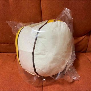 遊ハち お昼寝クッション ぬいぐるみ ハチ タグ付き 新品の通販 by