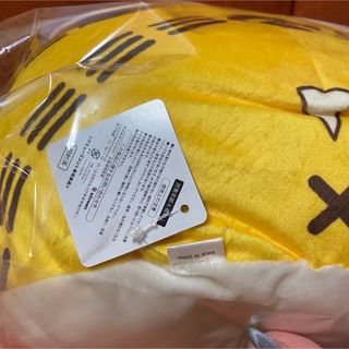 遊ハち お昼寝クッション ぬいぐるみ ハチ タグ付き 新品の通販 by