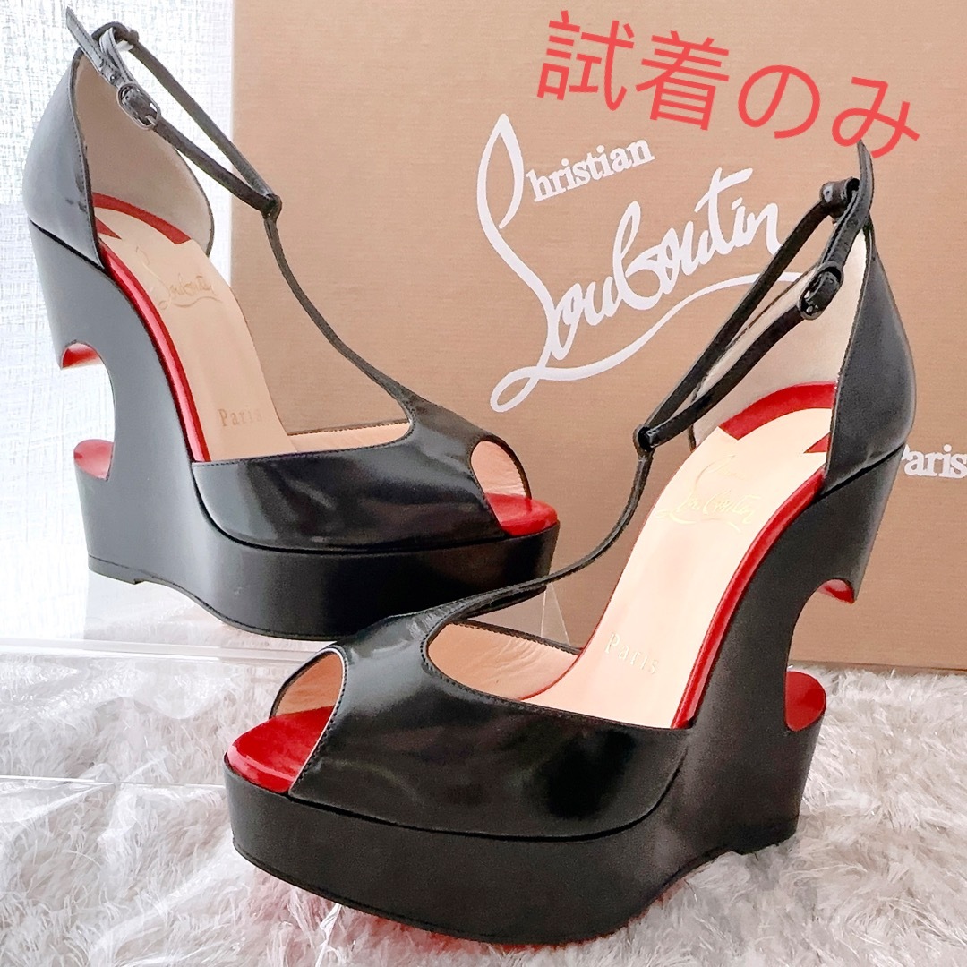 Christian Louboutin(クリスチャンルブタン)のルブタン　厚底　ウェッジ　ハイヒール　ストラップ　サンダル　パンプス　試着のみ レディースの靴/シューズ(サンダル)の商品写真