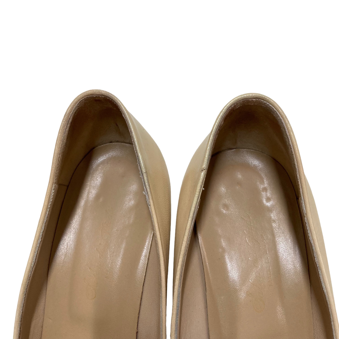 MANOLO BLAHNIK(マノロブラニク)のマノロブラニク パンプス 36.5 約 23.5cm ベージュ AL307 レディースの靴/シューズ(ハイヒール/パンプス)の商品写真