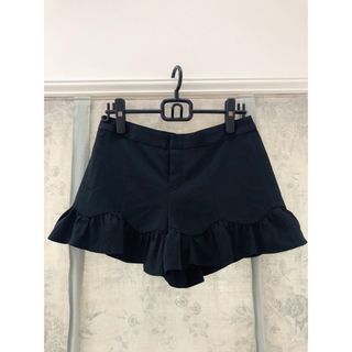 ジルスチュアート(JILLSTUART)のジルスチュアート  フリル　ショートパンツ　2(ショートパンツ)