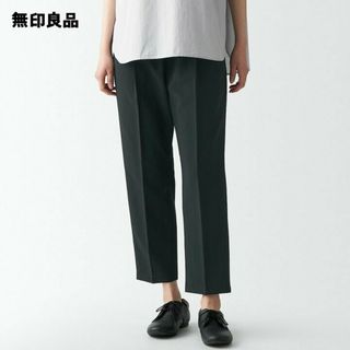 ムジルシリョウヒン(MUJI (無印良品))の■新品■  無印良品 風を通すテーパードパンツ／黒／XL(カジュアルパンツ)