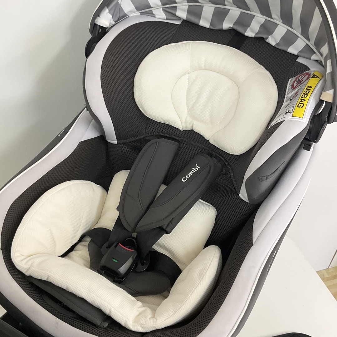 combi コンビ 新生児対応 クルムーヴスマート ISOFIX エッグショック JK550の通販 by ベビー用品多数出品中！即購入大歓迎！'s  shop｜コンビならラクマ