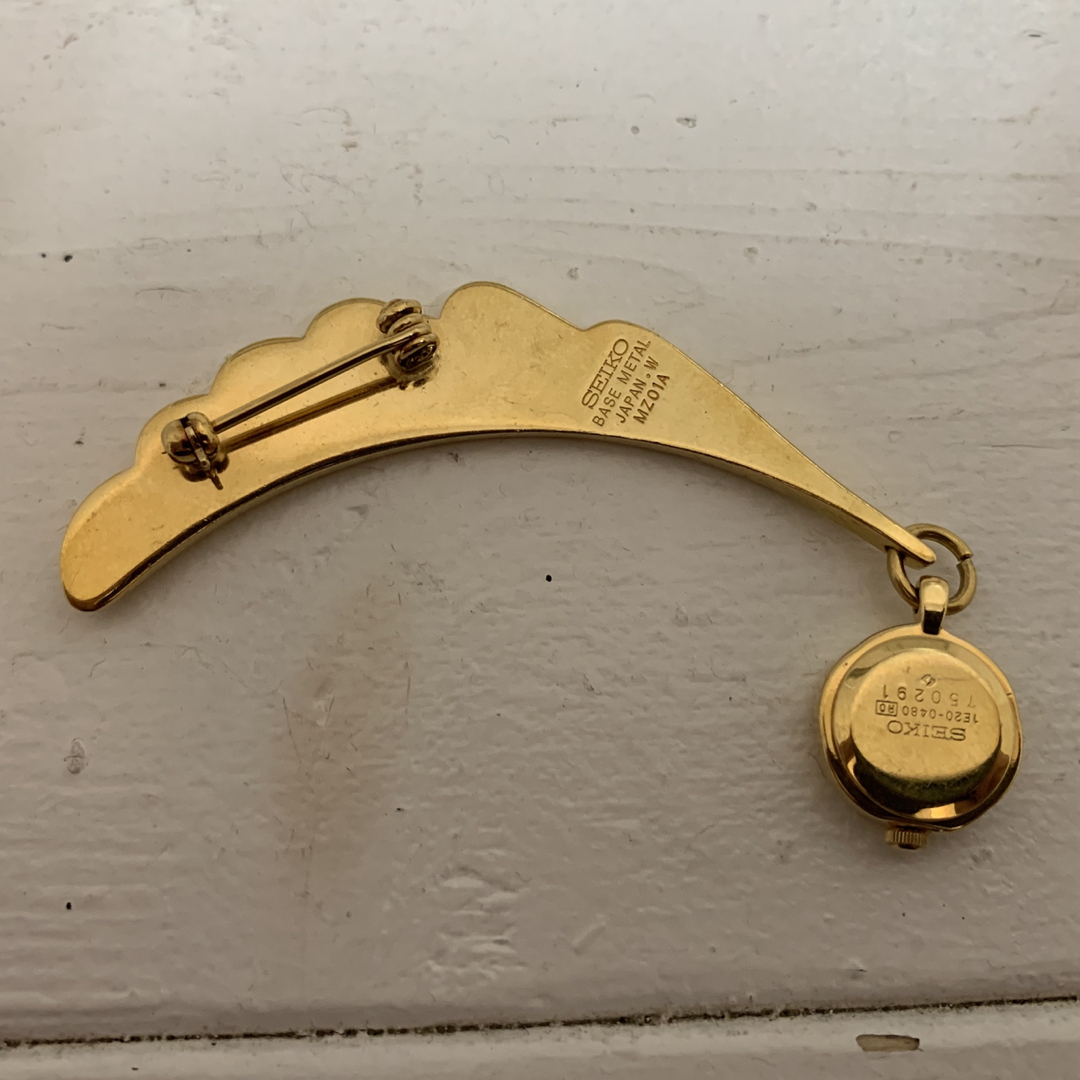 SEIKO VINTAGE セイコー 日本製 ブローチウォッチ ゴールド 不動品