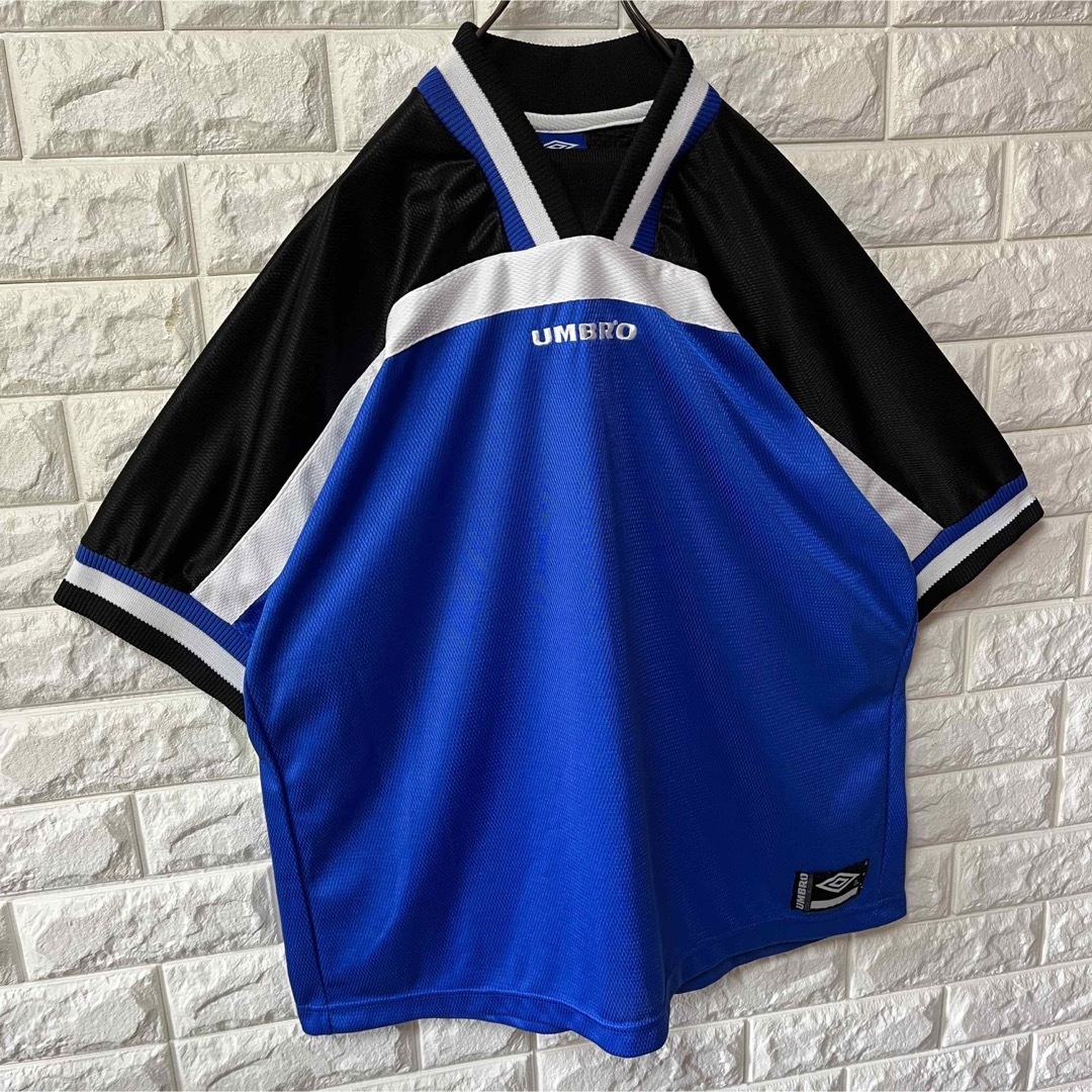 UMBRO(アンブロ)の【UMBRO】アンブロ 90s USA製 ゲームシャツ メッシュ地 センターロゴ メンズのトップス(Tシャツ/カットソー(半袖/袖なし))の商品写真