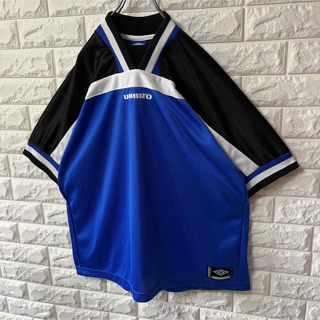 UMBRO(アンブロ)の【UMBRO】アンブロ 90s USA製 ゲームシャツ メッシュ地 センターロゴ メンズのトップス(Tシャツ/カットソー(半袖/袖なし))の商品写真