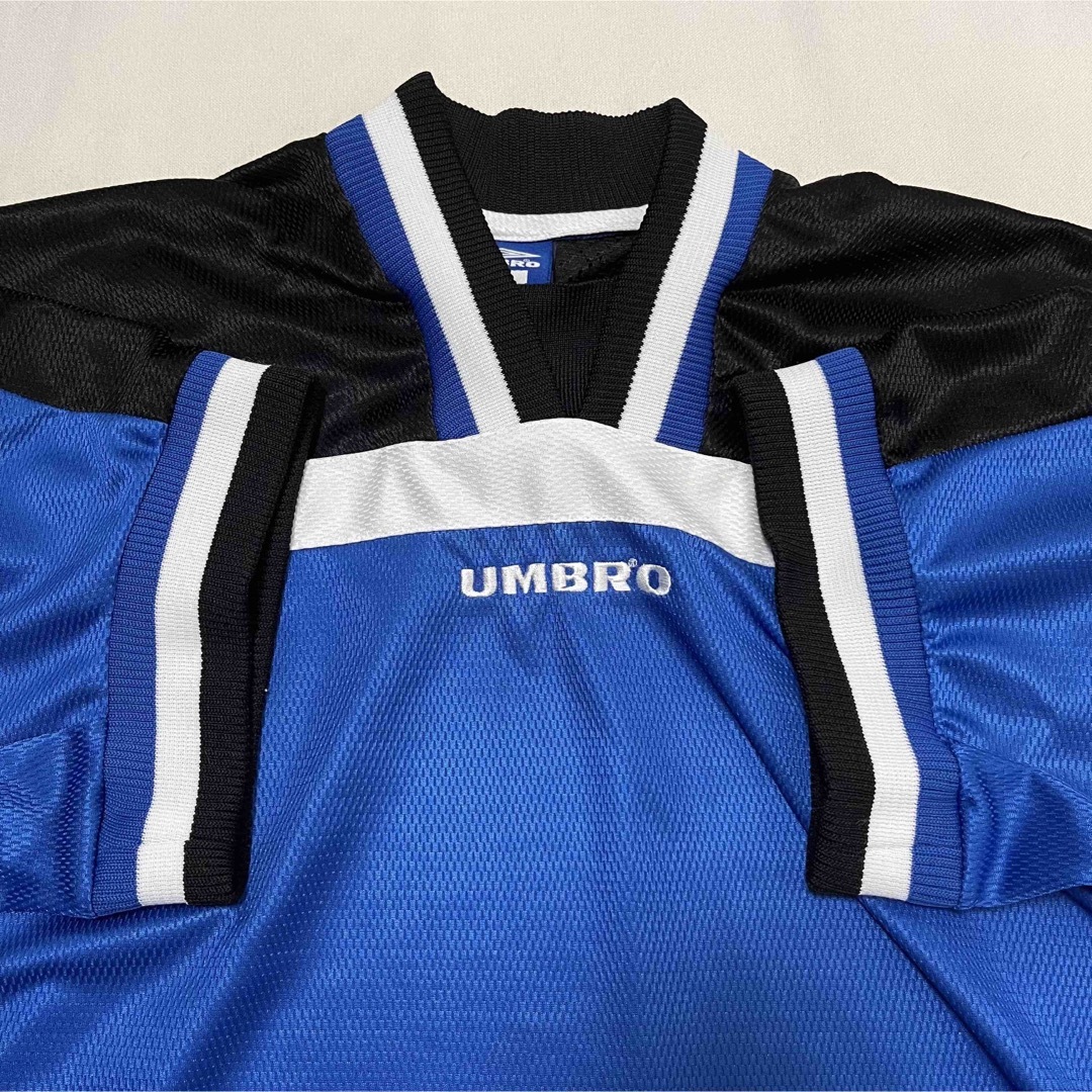 UMBRO(アンブロ)の【UMBRO】アンブロ 90s USA製 ゲームシャツ メッシュ地 センターロゴ メンズのトップス(Tシャツ/カットソー(半袖/袖なし))の商品写真