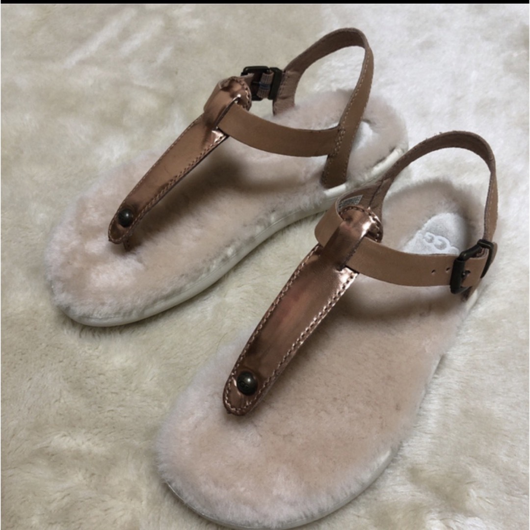 UGG 新品　サンダル　サイズ5 | フリマアプリ ラクマ