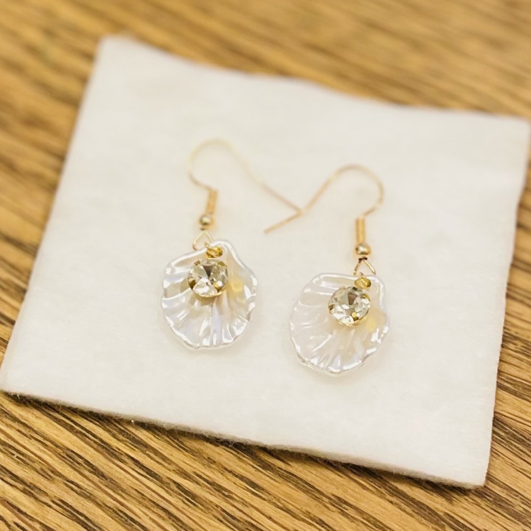 ハンドメイド　ピアス　☆NO2☆ ハンドメイドのアクセサリー(ピアス)の商品写真