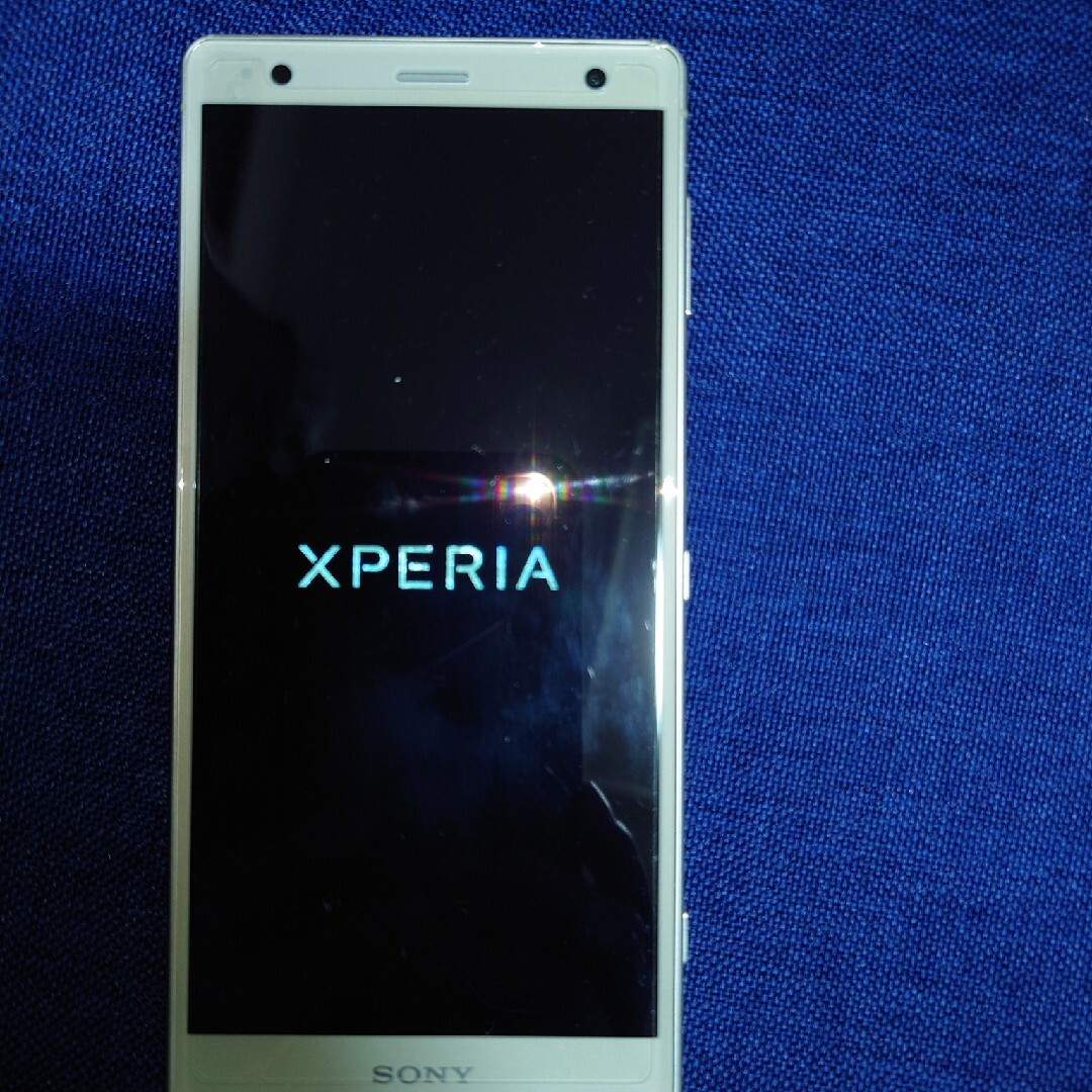 au用 Xperia XZ2-