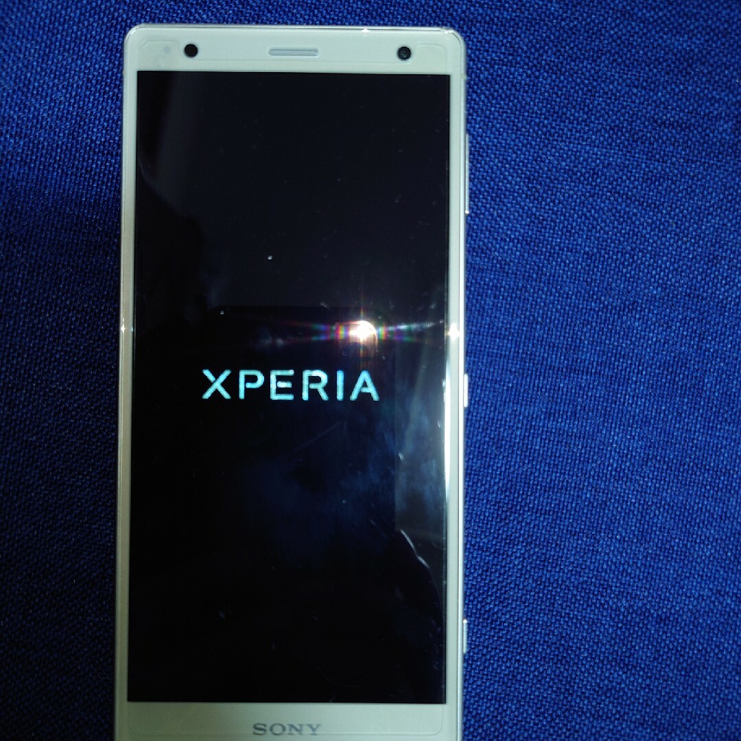 au用 Xperia XZ2