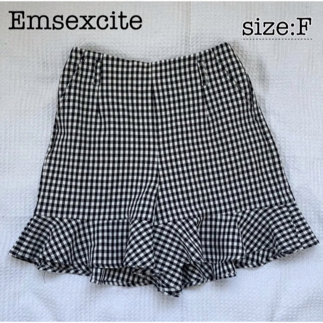 EMSEXCITE(エムズエキサイト)のEmsexcite チェック柄フリルショートパンツ フリーサイズ レディースのパンツ(ショートパンツ)の商品写真