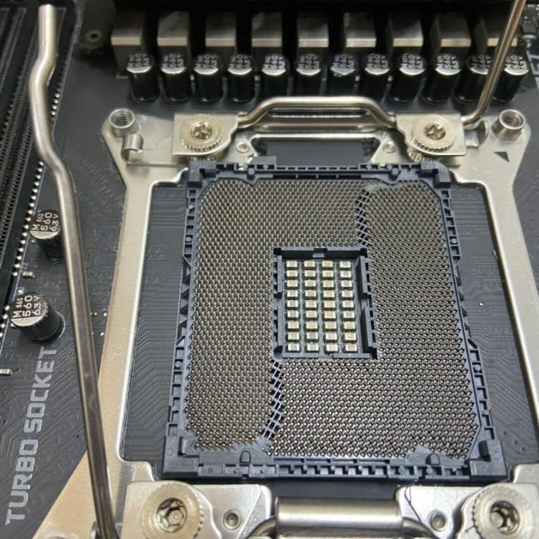 Intel Core i9-7980XE＋MSI X299 SLI PLUS