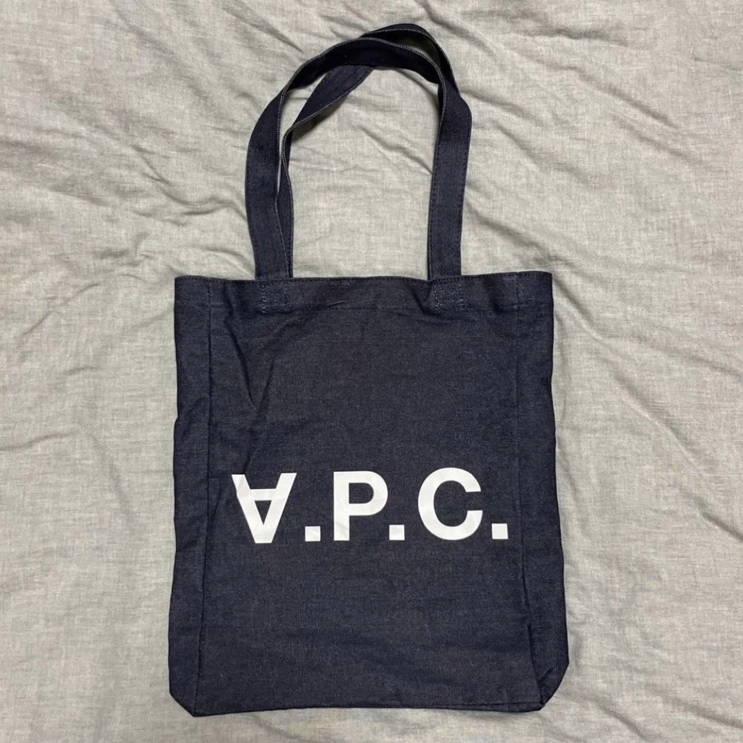 A.P.C(アーペーセー)のアーペーセー　apc トートバッグ　エコバッグ　キャンバスバッグ　デニム メンズのバッグ(トートバッグ)の商品写真