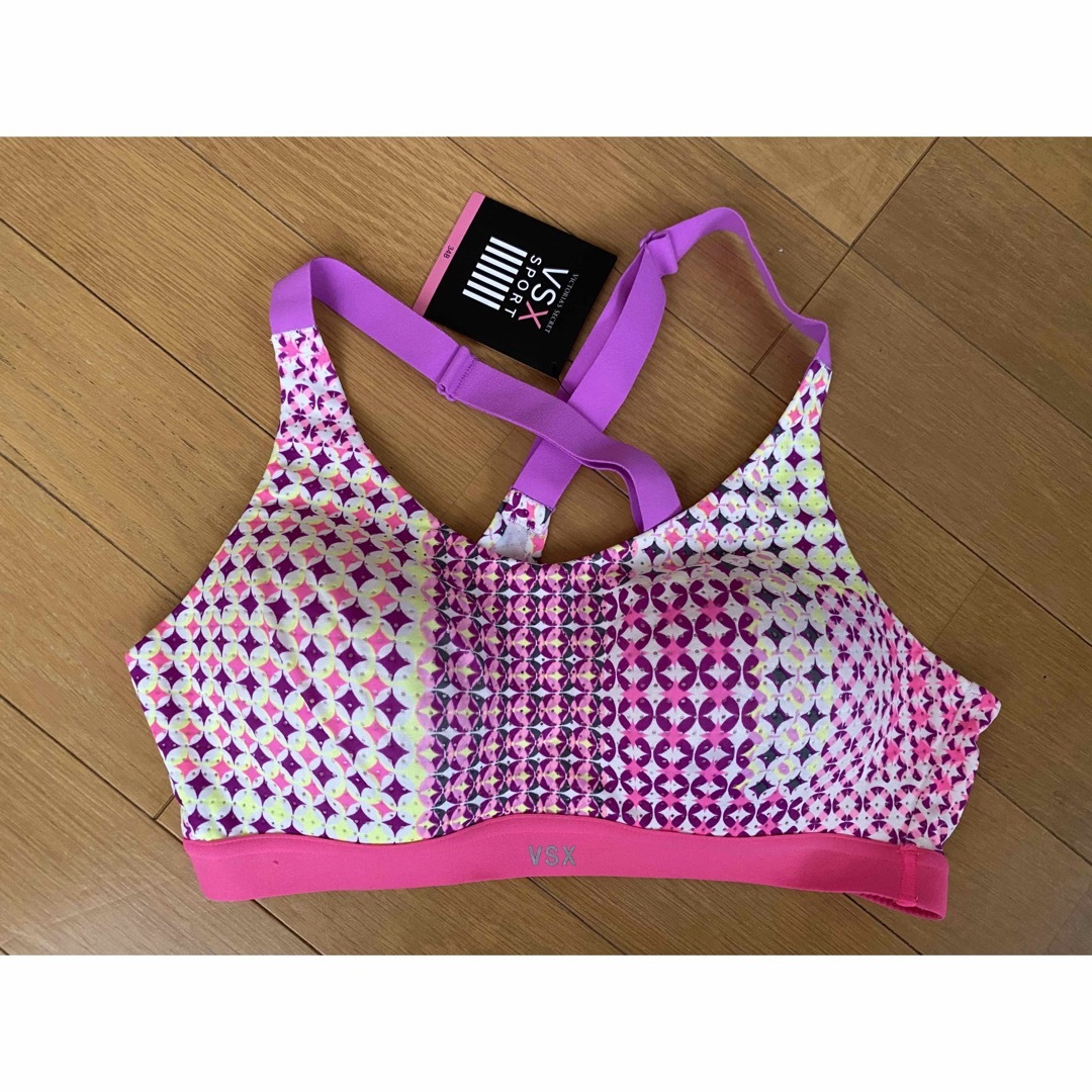 Victoria's Secret 新品未使用 Victoria's secret pink スポーツ の通販 by  K※売り切り希望｜ヴィクトリアズシークレットならラクマ