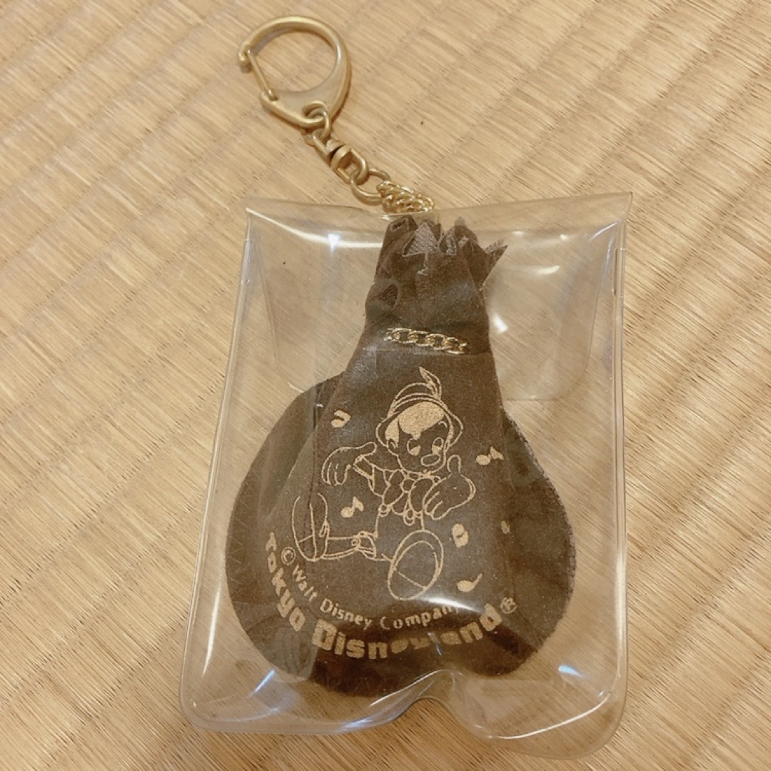 お気に入り】 ディズニーランド オルゴール キーホルダー ピノキオ 星