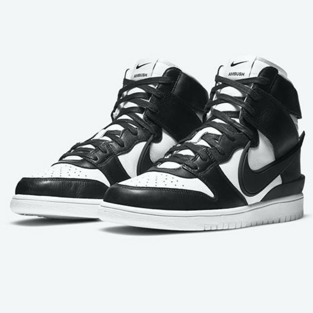 【超人気アイテム】Nike dunk high black white