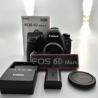 キヤノン(Canon)の■ほぼ新品■ Canon EOS 6D  Mark II ボディー S6DMK2(デジタル一眼)