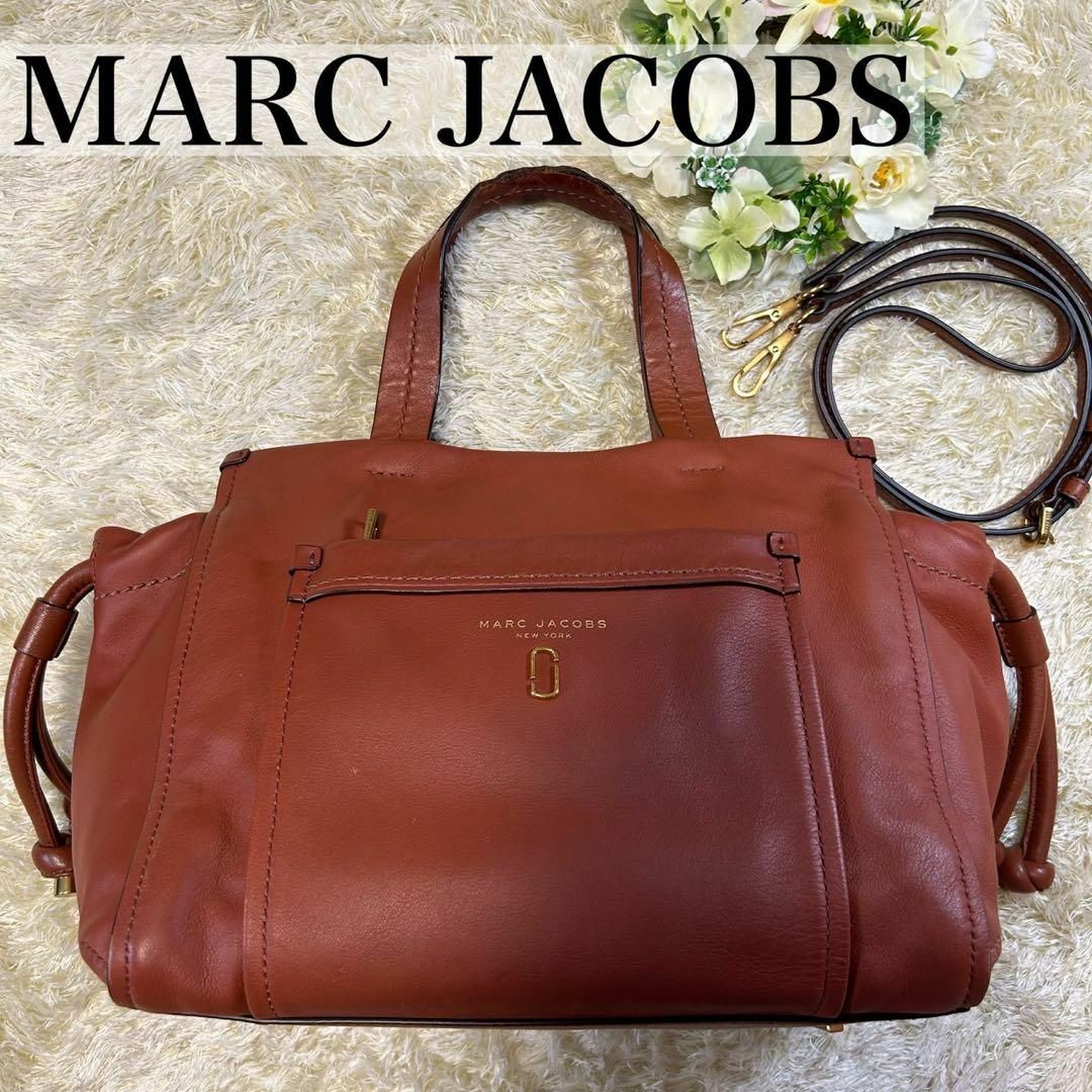 MARC JACOBS(マークジェイコブス)の【美品】マークジェイコブス 2way ショルダーバッグ 茶 レザー ダブルJ レディースのバッグ(ショルダーバッグ)の商品写真