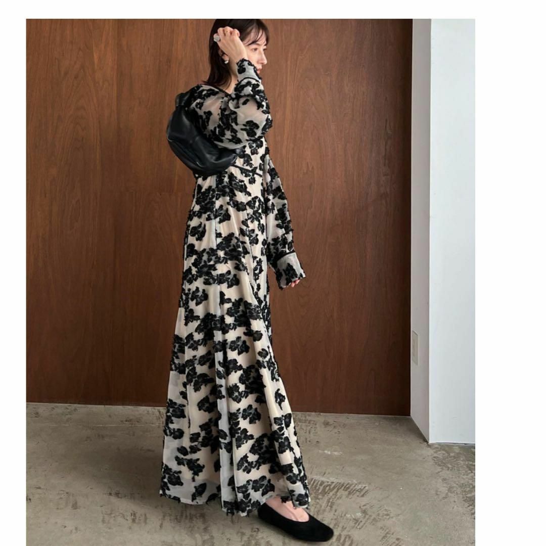FLOW FLOWER JACQUARD ONE PIECE CLANE好き | mdh.com.sa