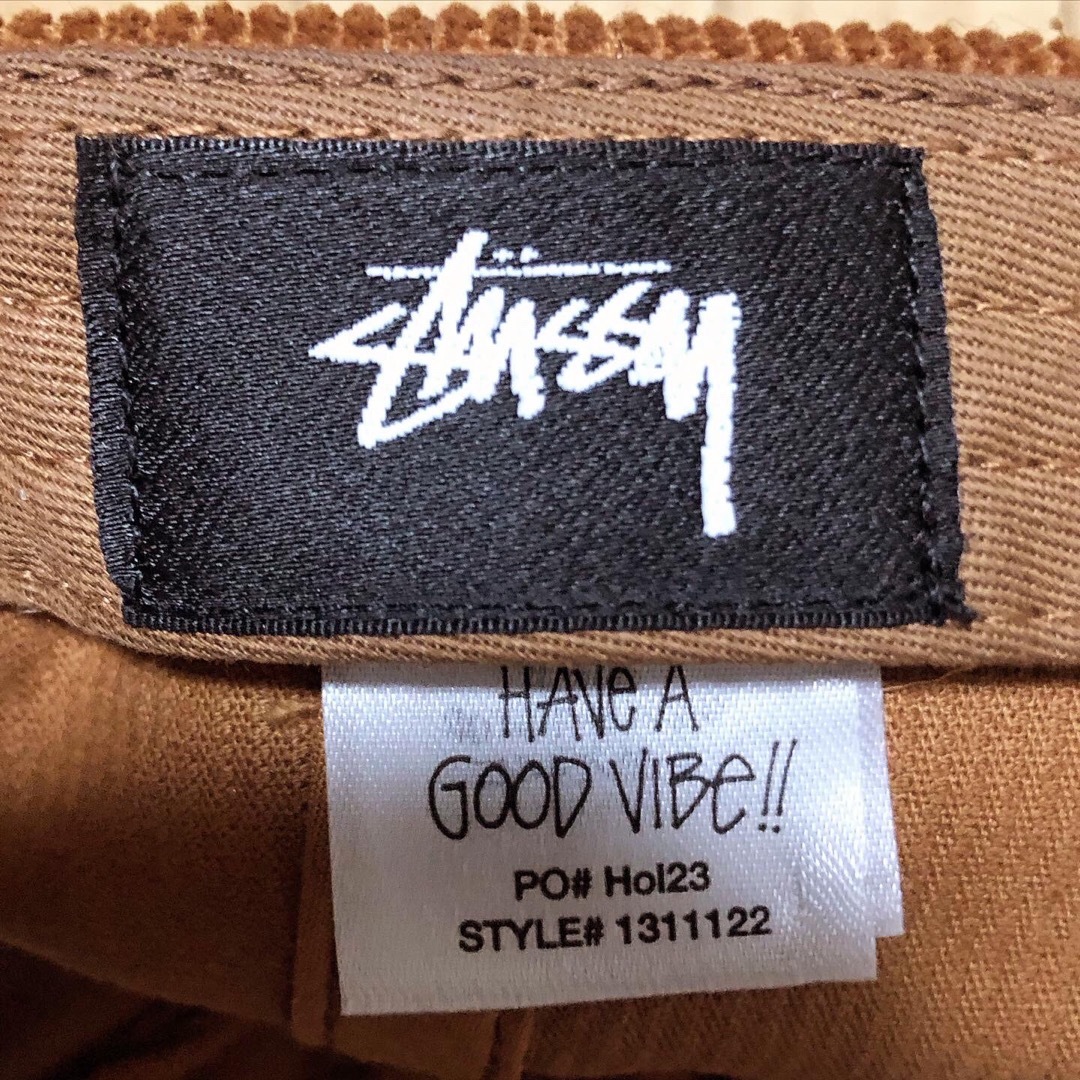 STUSSY(ステューシー)の大人気❗️STUSSY Sport アーチロゴ コーデュロイ キャップ メンズの帽子(キャップ)の商品写真