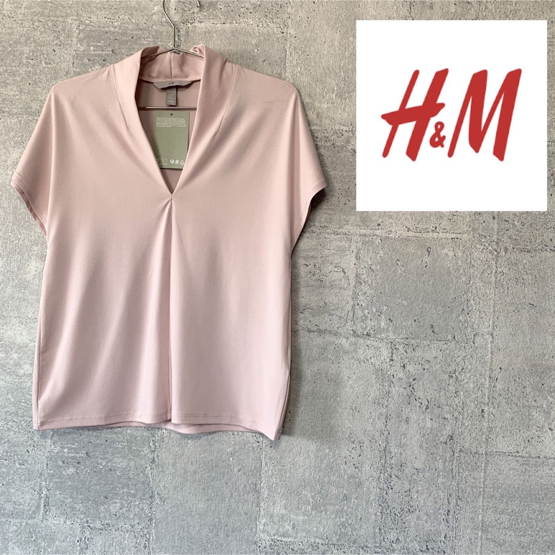 H&M(エイチアンドエム)のH&M とろみ素材Vネックカットソー レディースのトップス(カットソー(半袖/袖なし))の商品写真