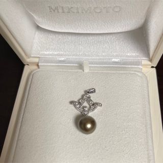 ミキモト(MIKIMOTO)のミキモト8.9mm大玉黒蝶ペンダントトップ　K14 ダイヤ付き(ネックレス)