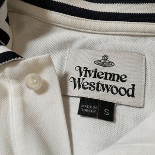 ヴィヴィアンウエストウッド(Vivienne Westwood)のVitienneWestwood　ポロシャツ(ポロシャツ)