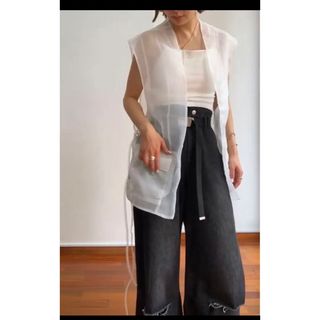 ステュディオス(STUDIOUS)のKNUTH MARF SHEER UNDULATE GILLET ホワイトF(ベスト/ジレ)