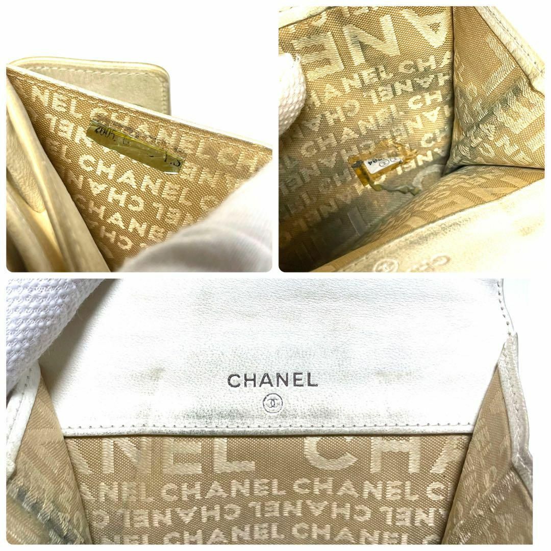 CHANEL(シャネル)のシャネル   折財布 ココマーク ロゴ シルバー Wホック ホワイト ラムスキン レディースのファッション小物(財布)の商品写真