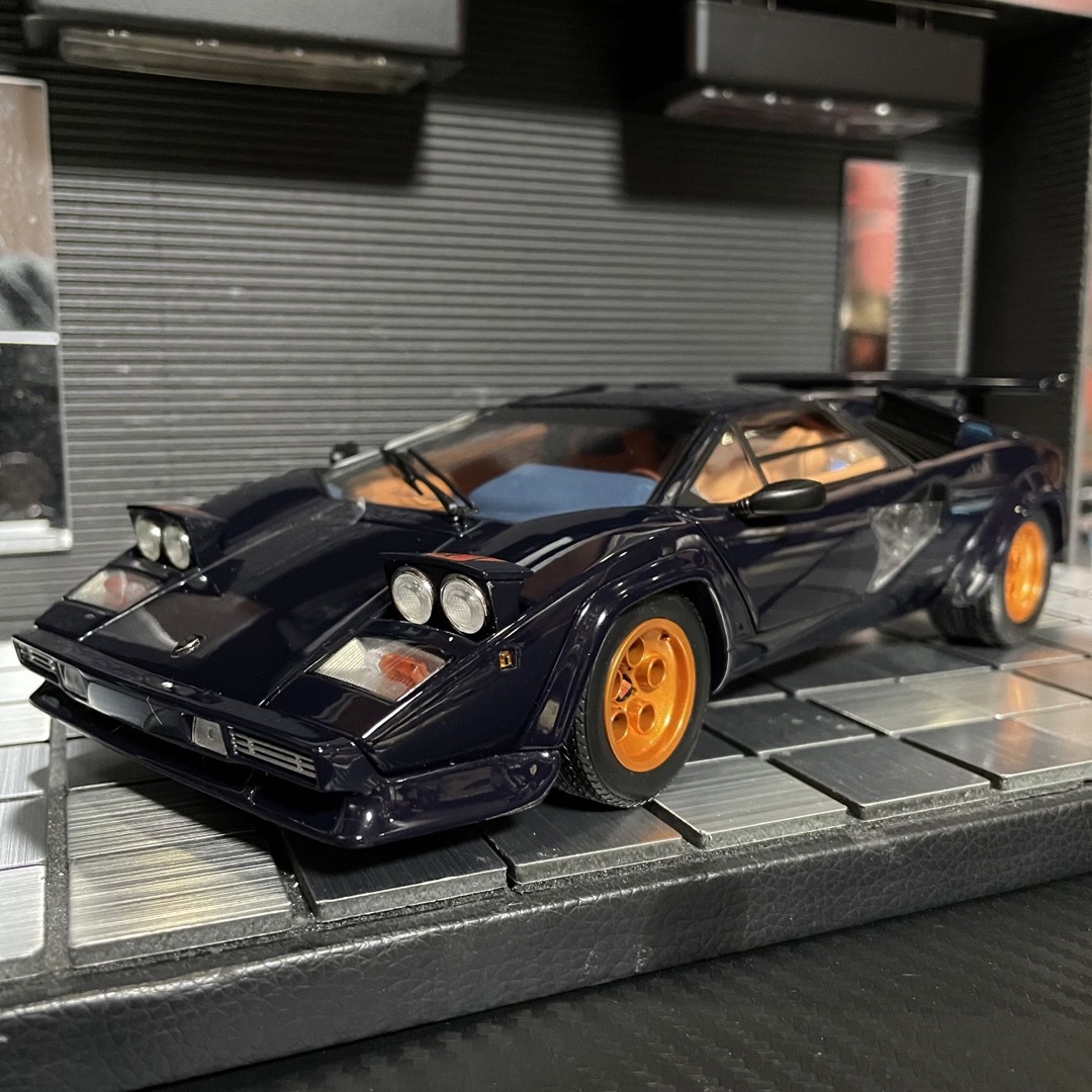 新品 京商オリジナル 1/18 ランボルギーニ カウンタック ウォルター・ウルフミニカー