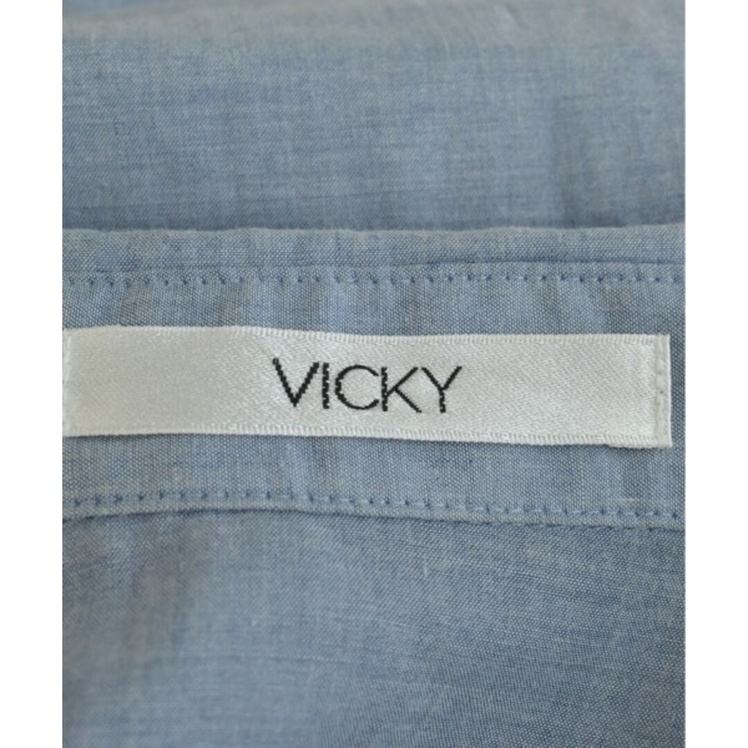 VICKY(ビッキー)のVICKY ヴィッキー ブラウス 2(M位) 水色 【古着】【中古】 レディースのトップス(シャツ/ブラウス(長袖/七分))の商品写真