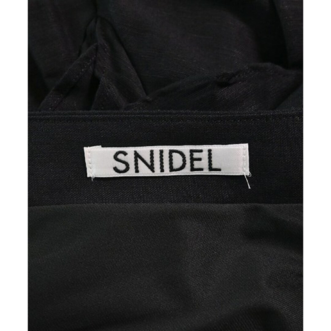 SNIDEL(スナイデル)のSNIDEL スナイデル ワンピース 0(S位) 黒 【古着】【中古】 レディースのワンピース(ひざ丈ワンピース)の商品写真