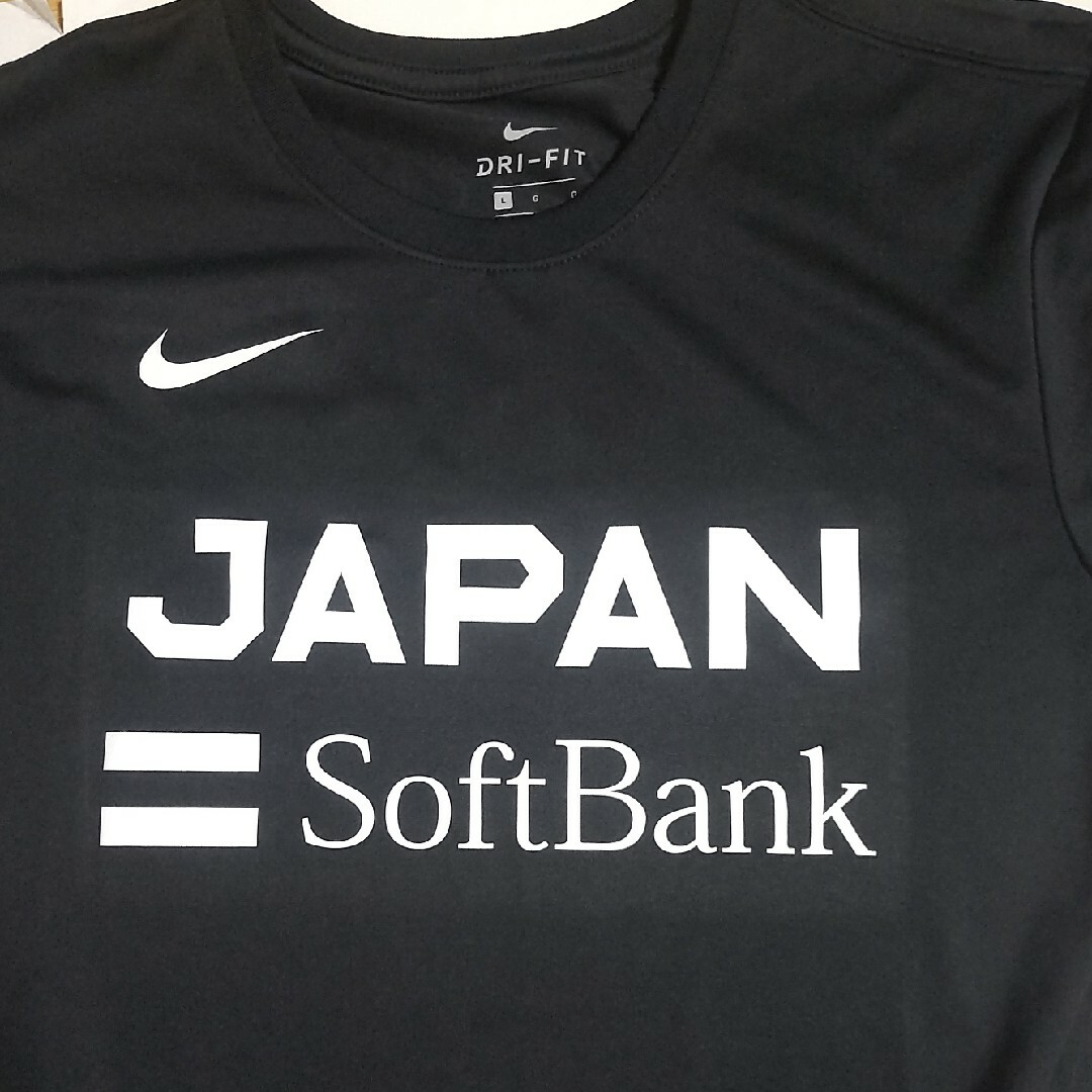 NIKE(ナイキ)のNIKE JAPAN 半袖Ｔシャツ サイズ L (ソフトバンク＆日本生命)古着 スポーツ/アウトドアのスポーツ/アウトドア その他(バスケットボール)の商品写真