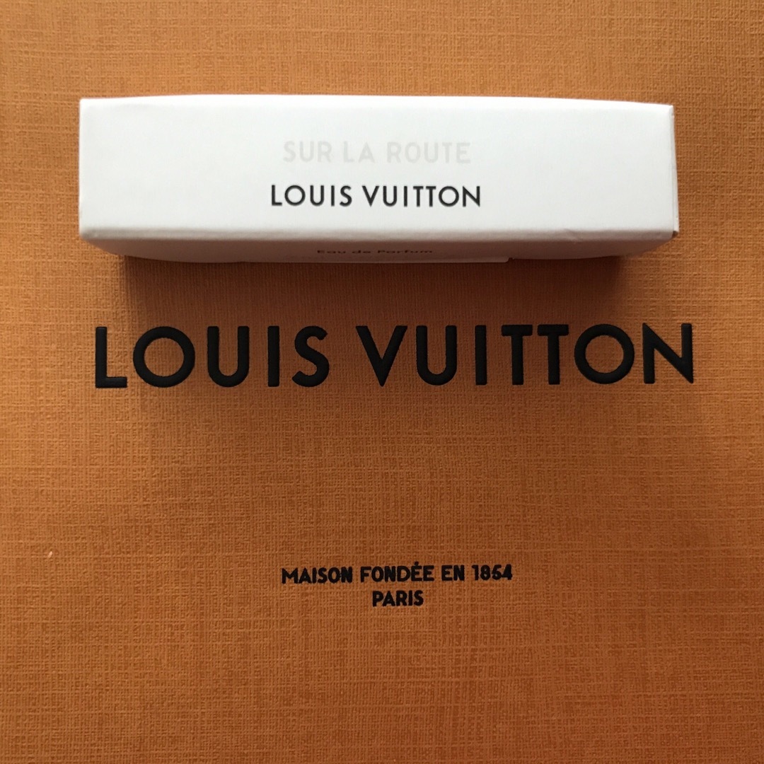 LOUIS VUITTON(ルイヴィトン)のLOUIS VUITTON オードゥパルファン　スールラルート コスメ/美容の香水(香水(男性用))の商品写真