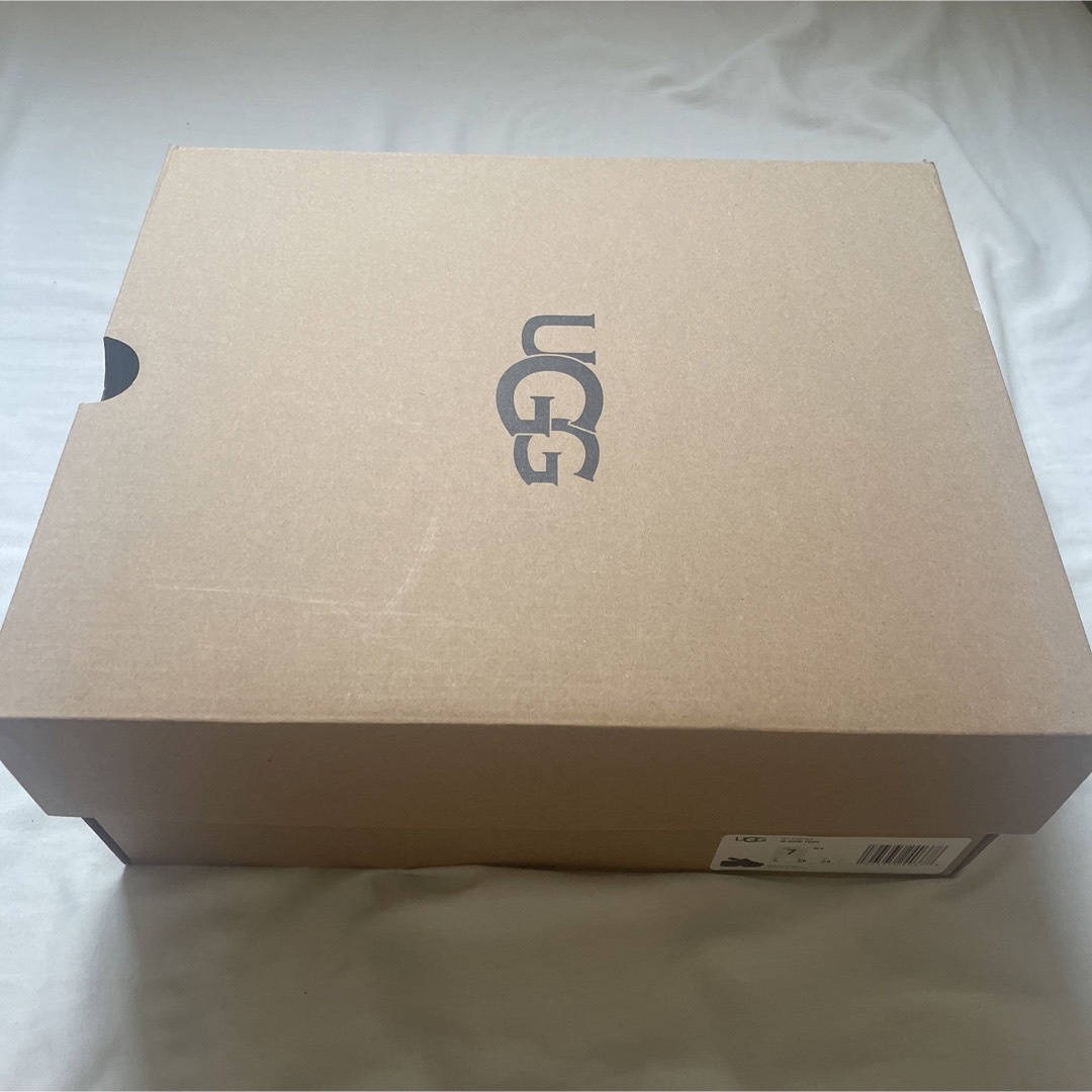 UGG AWW YEAH / アグ アー イヤー ブラック24cm アーイヤー - サンダル
