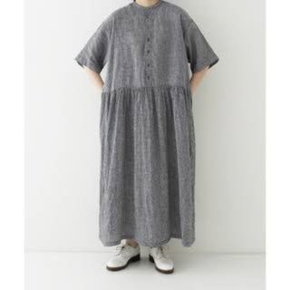 ネストローブ(nest Robe)の【美品】ネストローブ  フレンチリネン ギンガム シャツ ワンピース ブラック(その他)