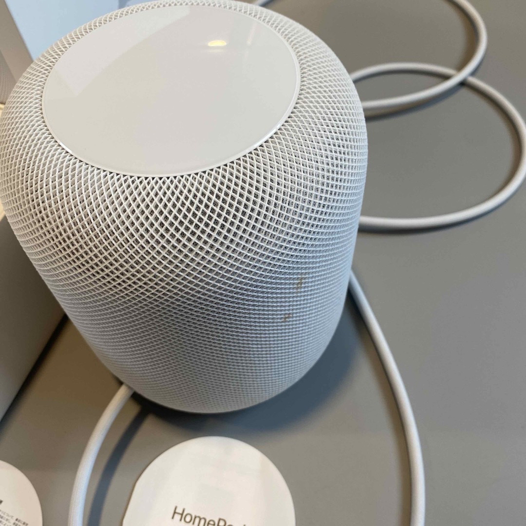 Apple(アップル)のHomePod 第1世代 MQHW2J/A [ホワイト] 箱付き スマホ/家電/カメラのオーディオ機器(スピーカー)の商品写真