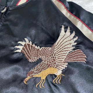 ジャケット ブルゾン 刺繍 japan 和柄 スカジャン 古着 鷹 デザインの